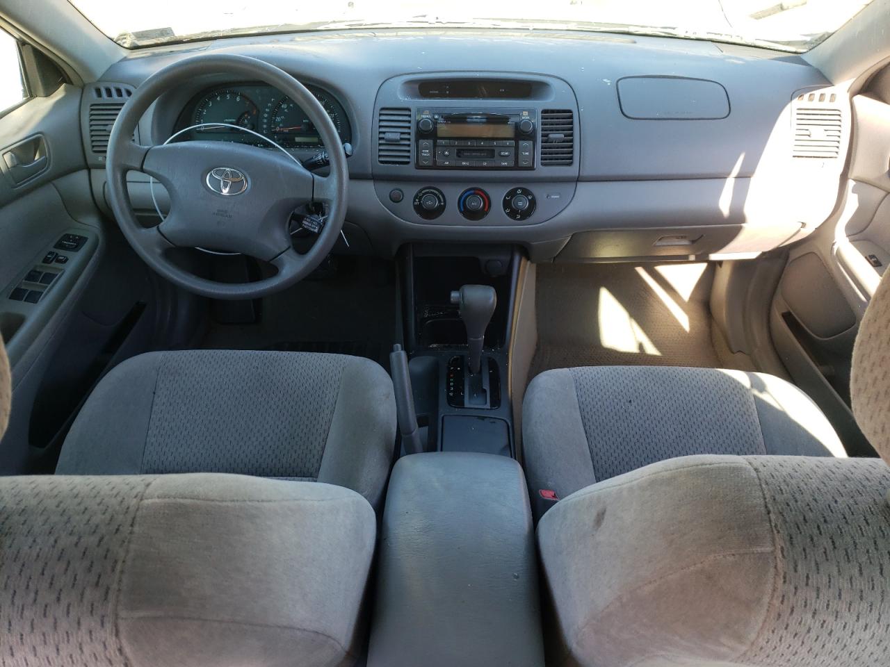 2003 Toyota Camry - Image 8