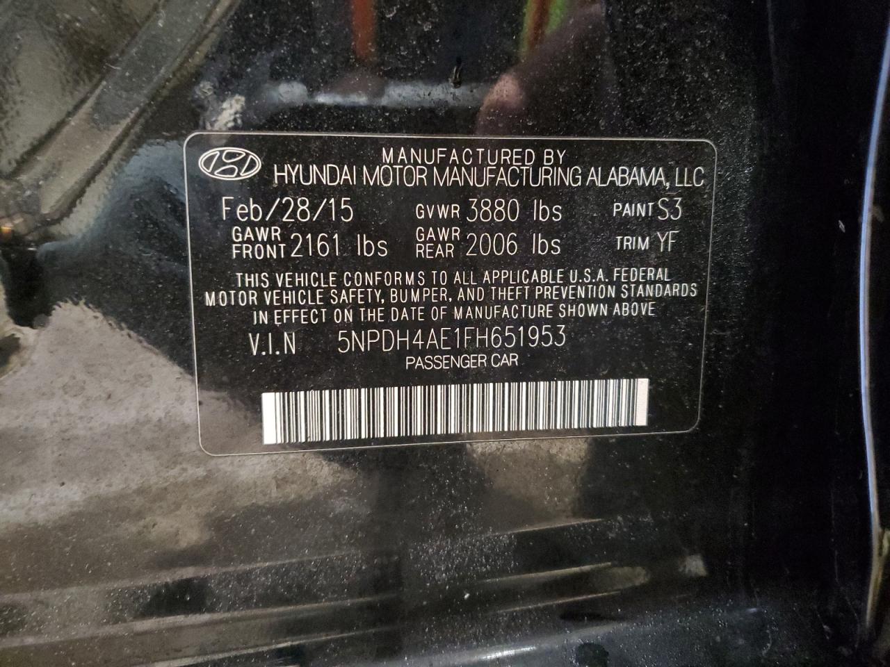 2015 Hyundai Elantra - Image 12
