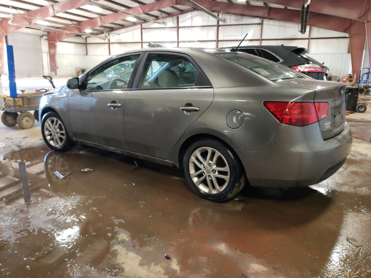2012 Kia Forte - Image 2