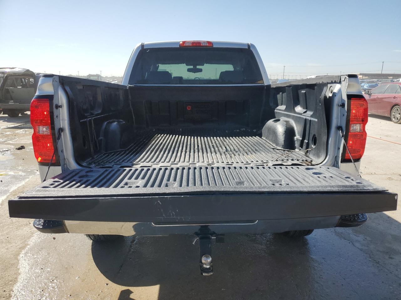 2018 Chevrolet Silverado - Image 6