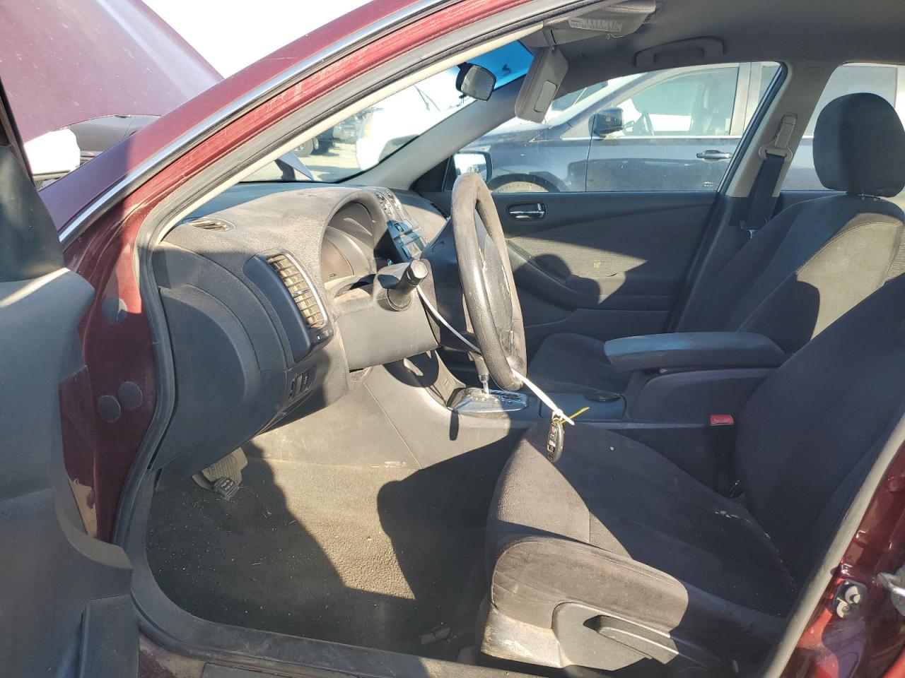 2012 Nissan Altima - Image 7