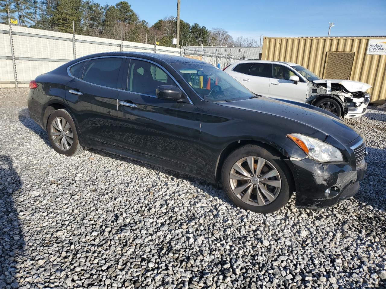 2013 Infiniti M - Image 4