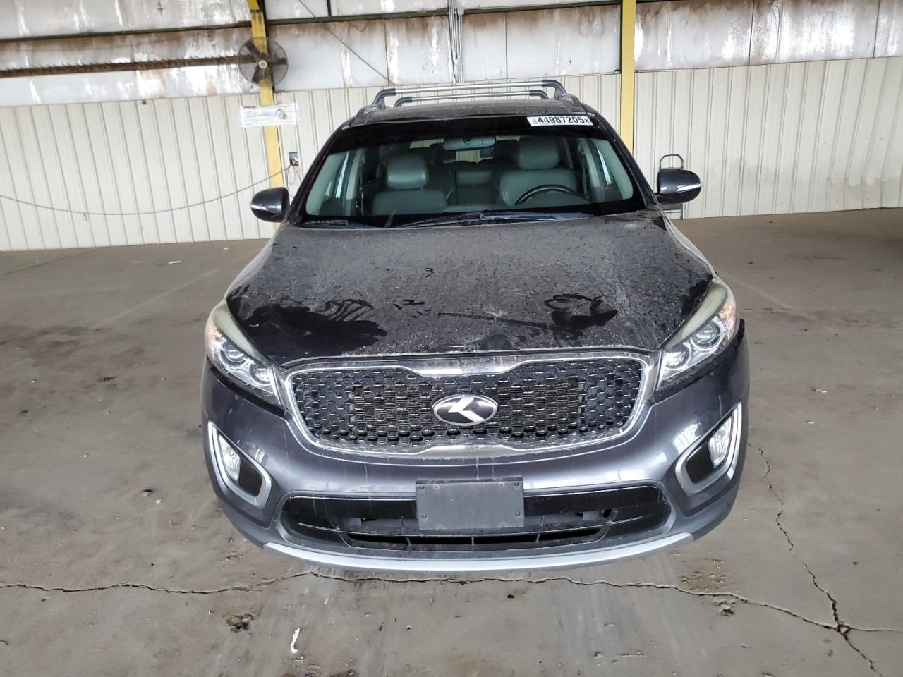 2016 Kia Sorento - Image 5