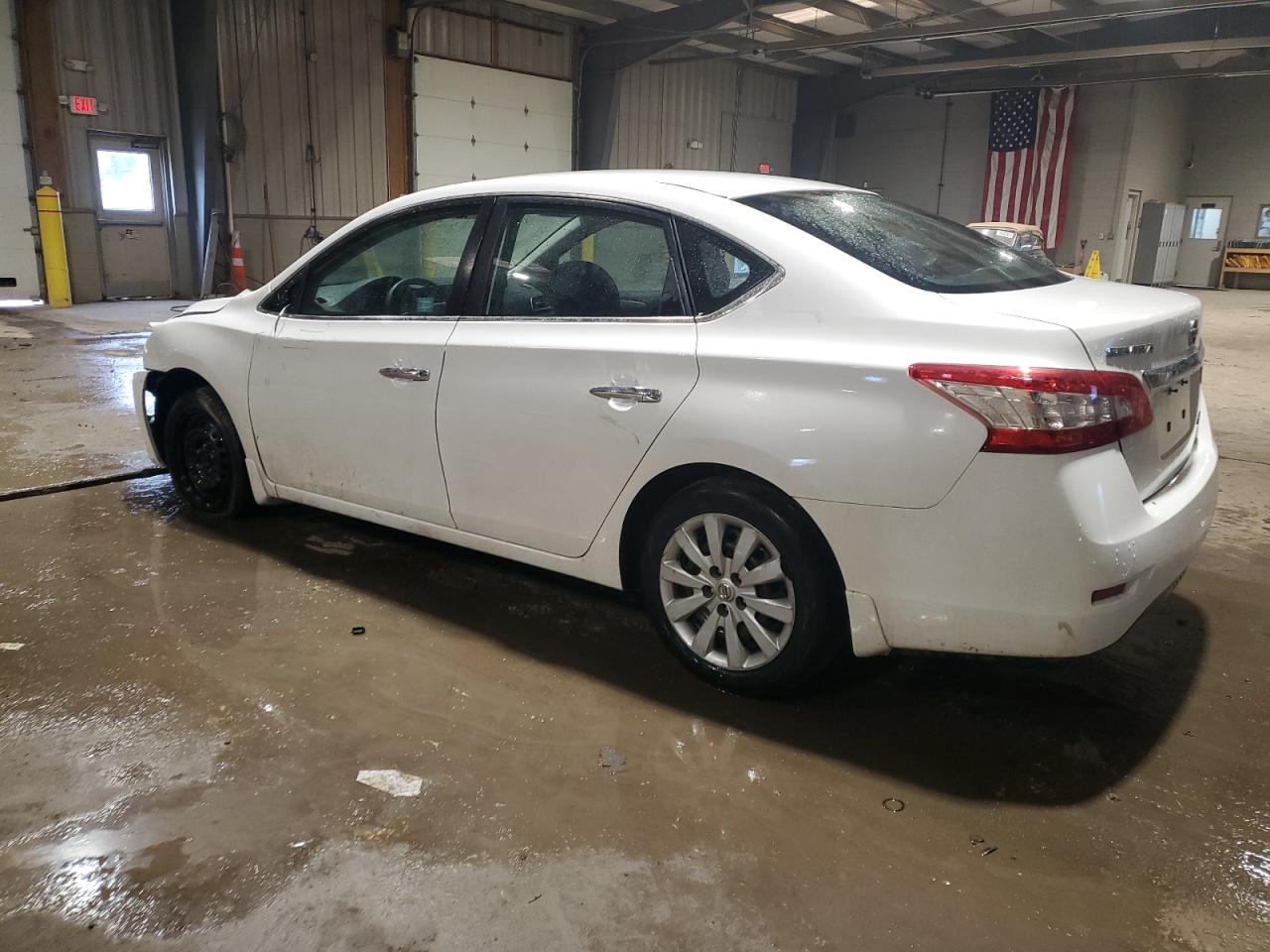 2014 Nissan Sentra - Image 2
