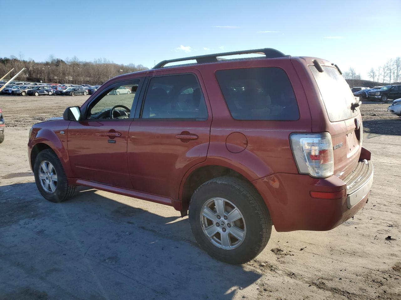 2009 Mercury Mariner - Image 2