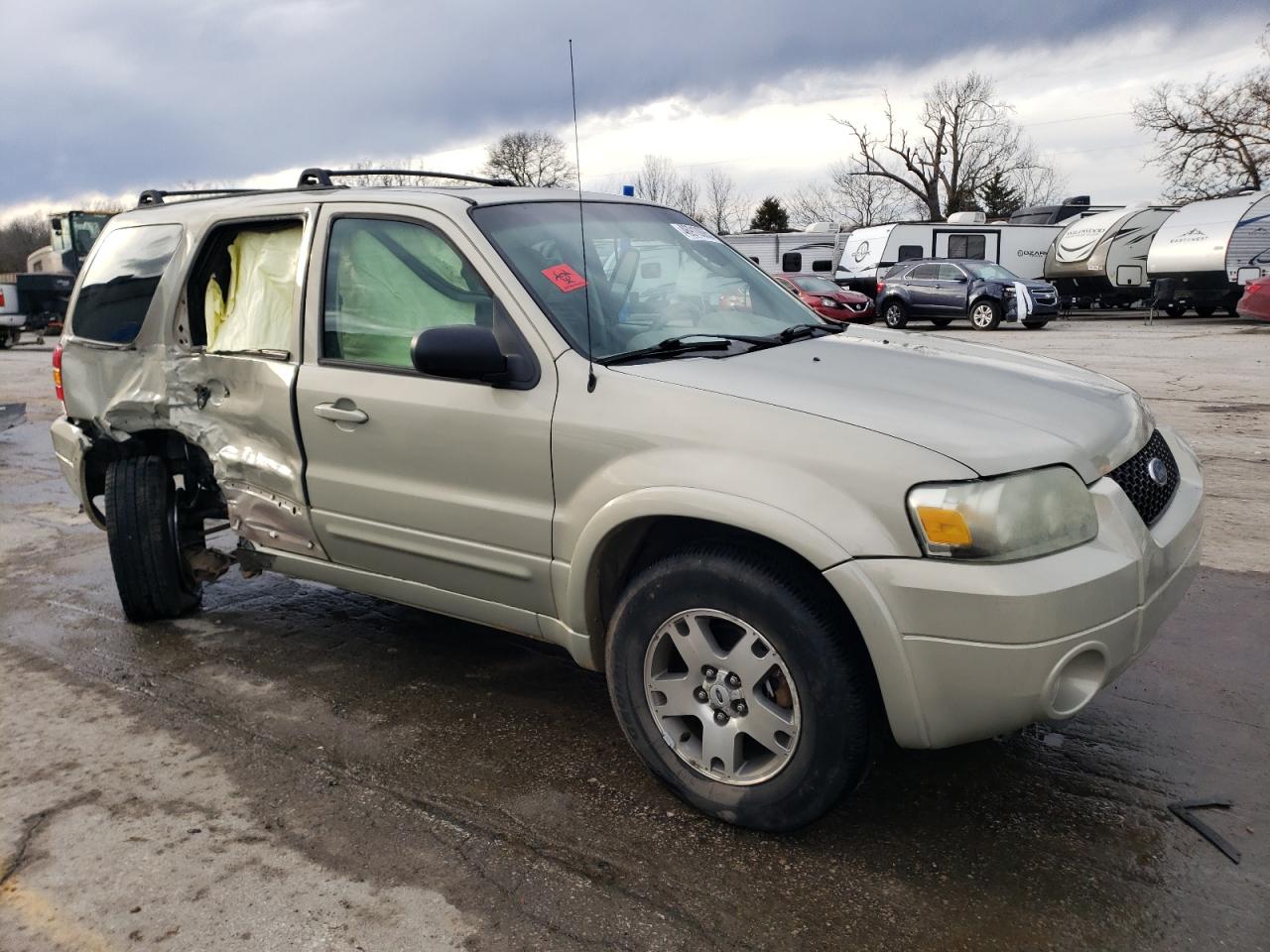 2005 Ford Escape - Image 4
