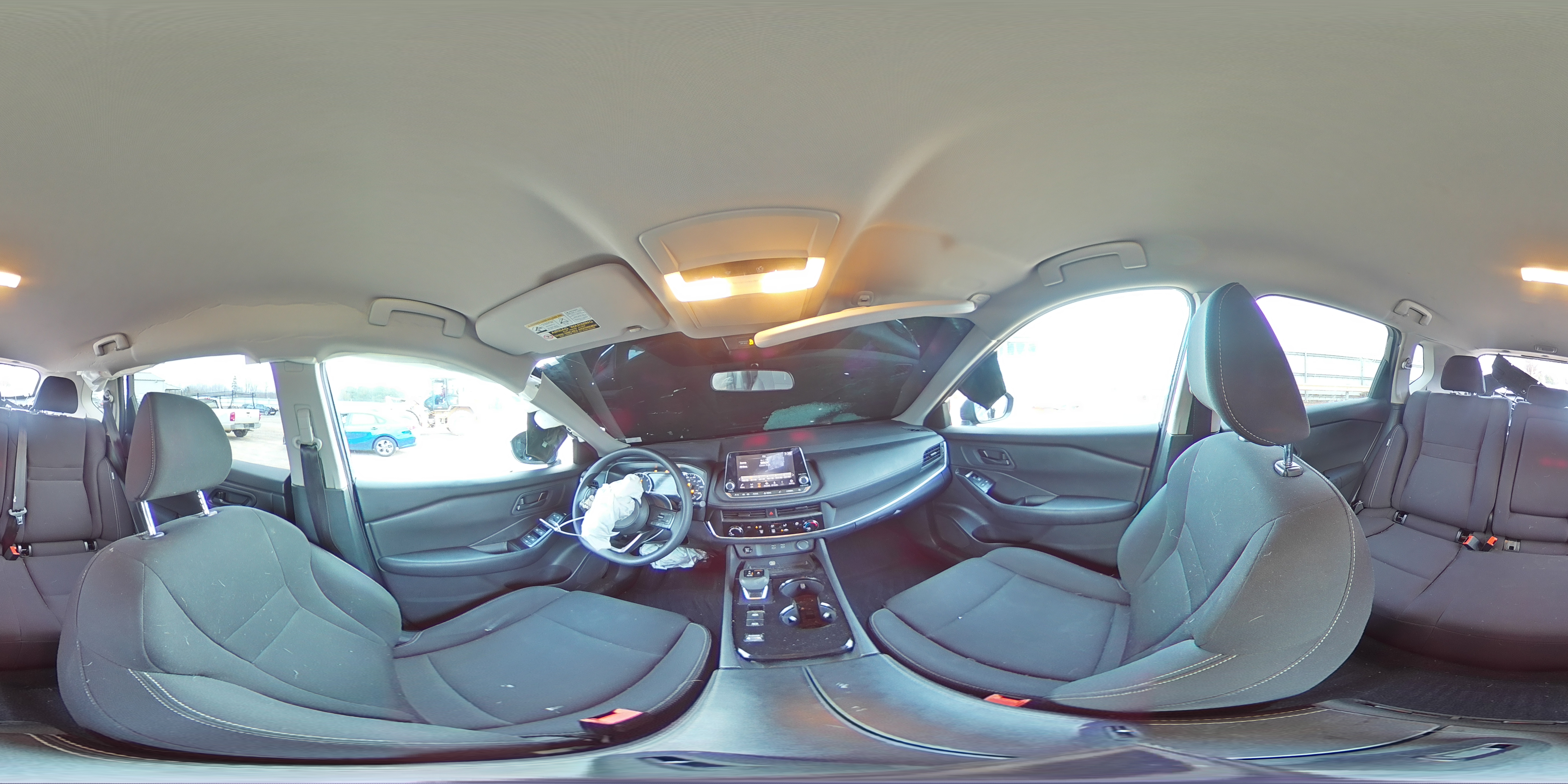 2024 Nissan Rogue - Image 14