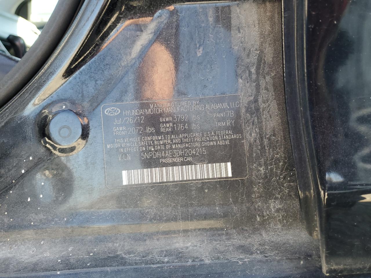 2013 Hyundai Elantra - Image 12