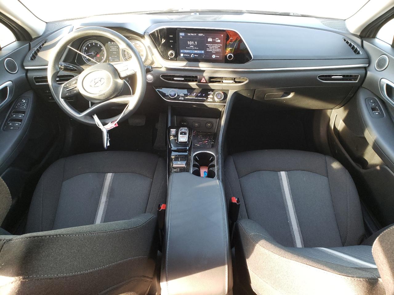 2021 Hyundai Sonata - Image 8