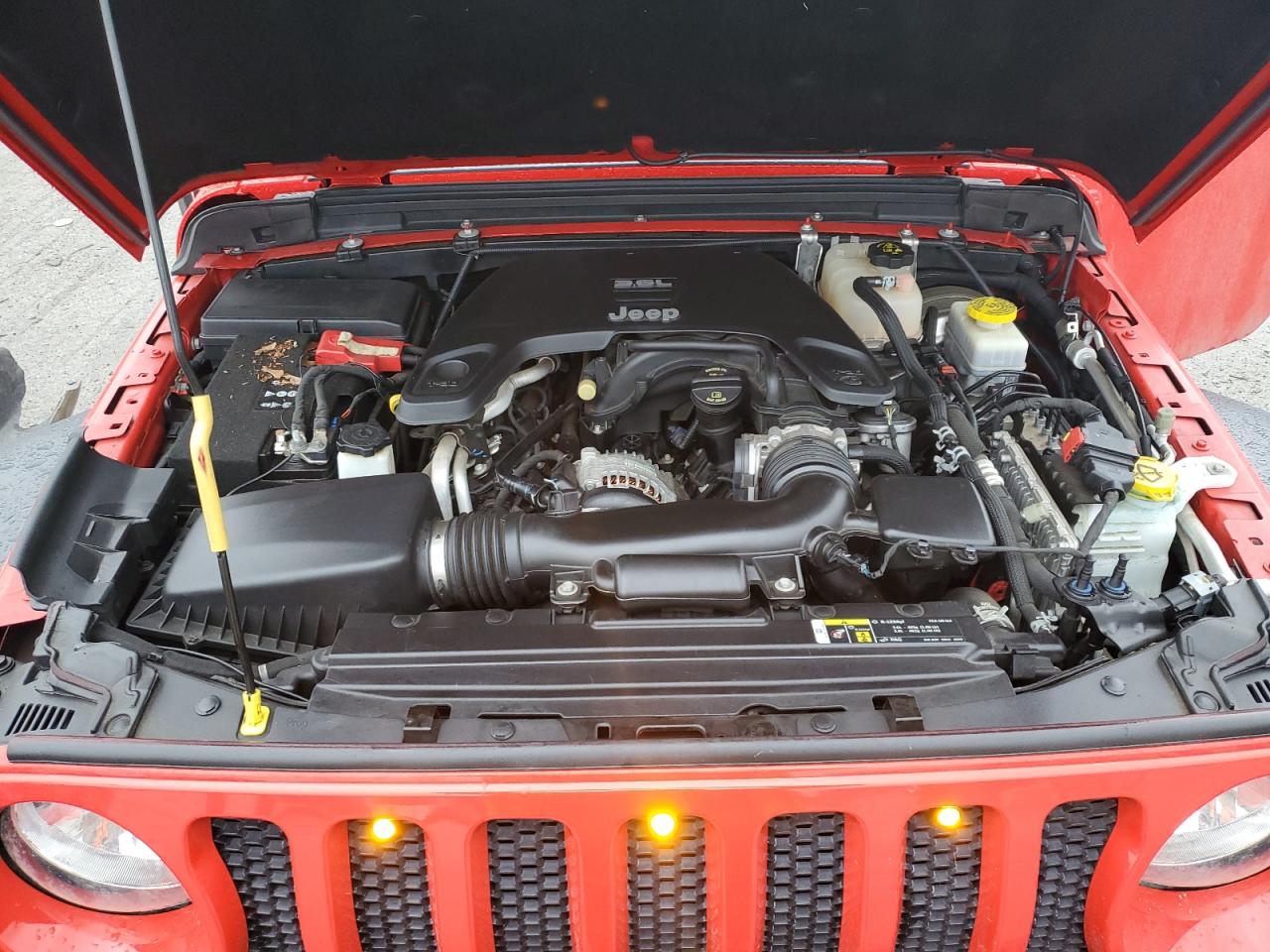 2019 Jeep Wrangler - Image 12