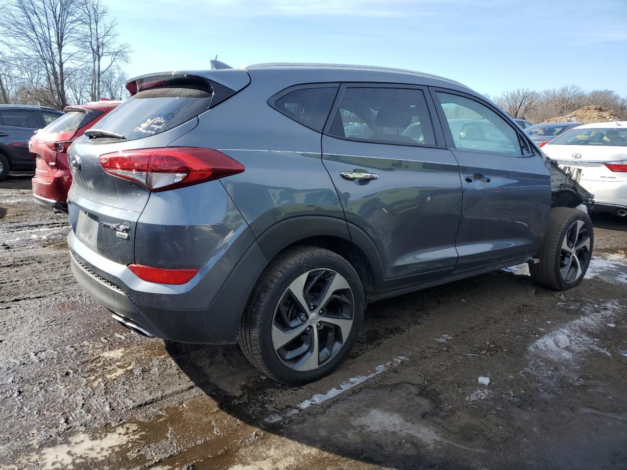 2016 Hyundai Tucson - Image 3