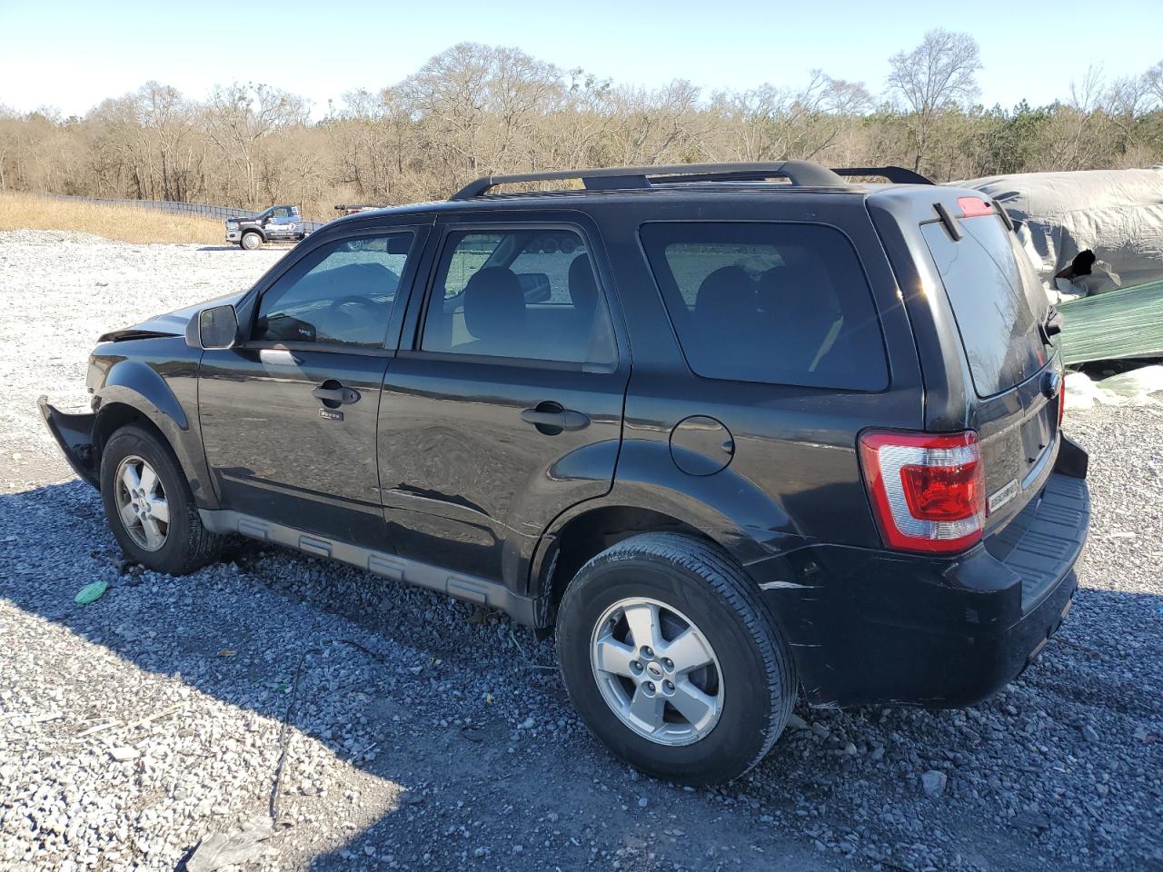 2010 Ford Escape - Image 2