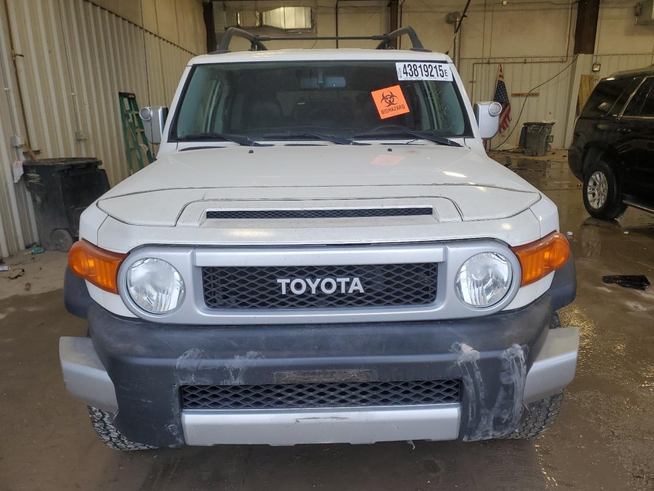 2010 Toyota FJ Cruiser - Image 5