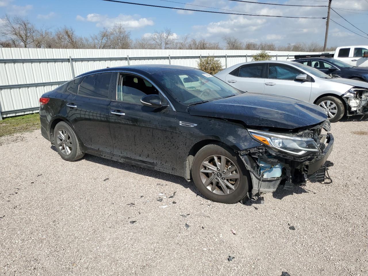 2019 Kia Optima - Image 4