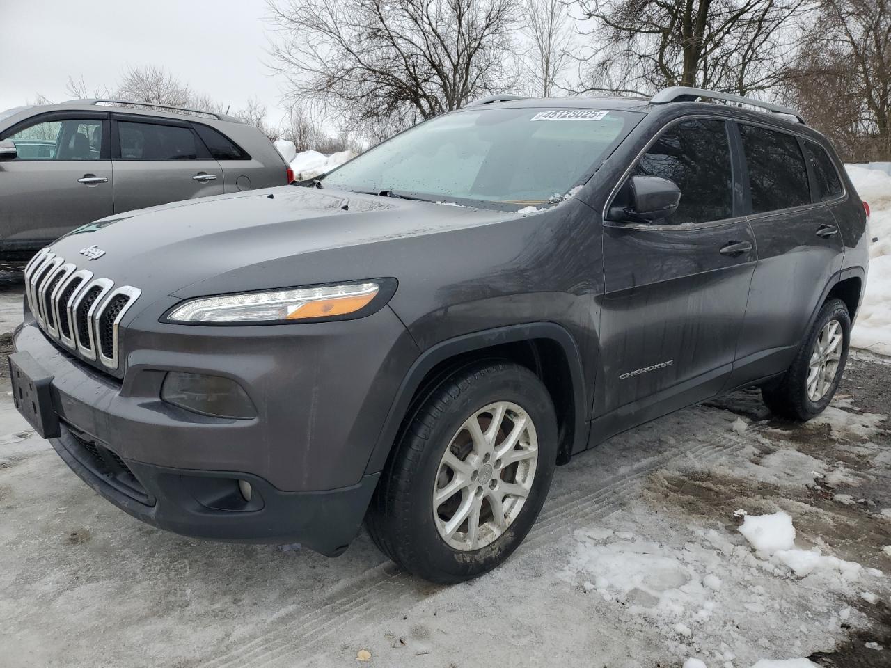 2016 Jeep Cherokee Latitude zu verkaufen in London, ON - Front End