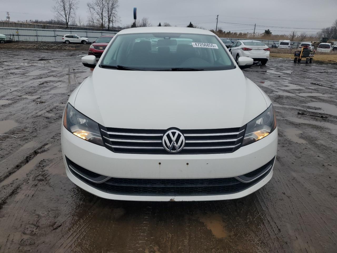 2015 Volkswagen Passat - Image 5
