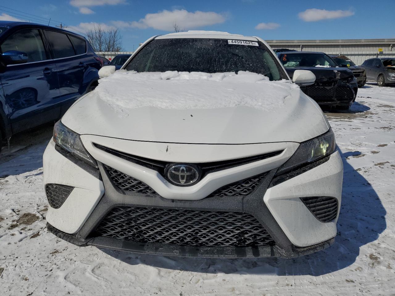 2020 Toyota Camry - Image 5