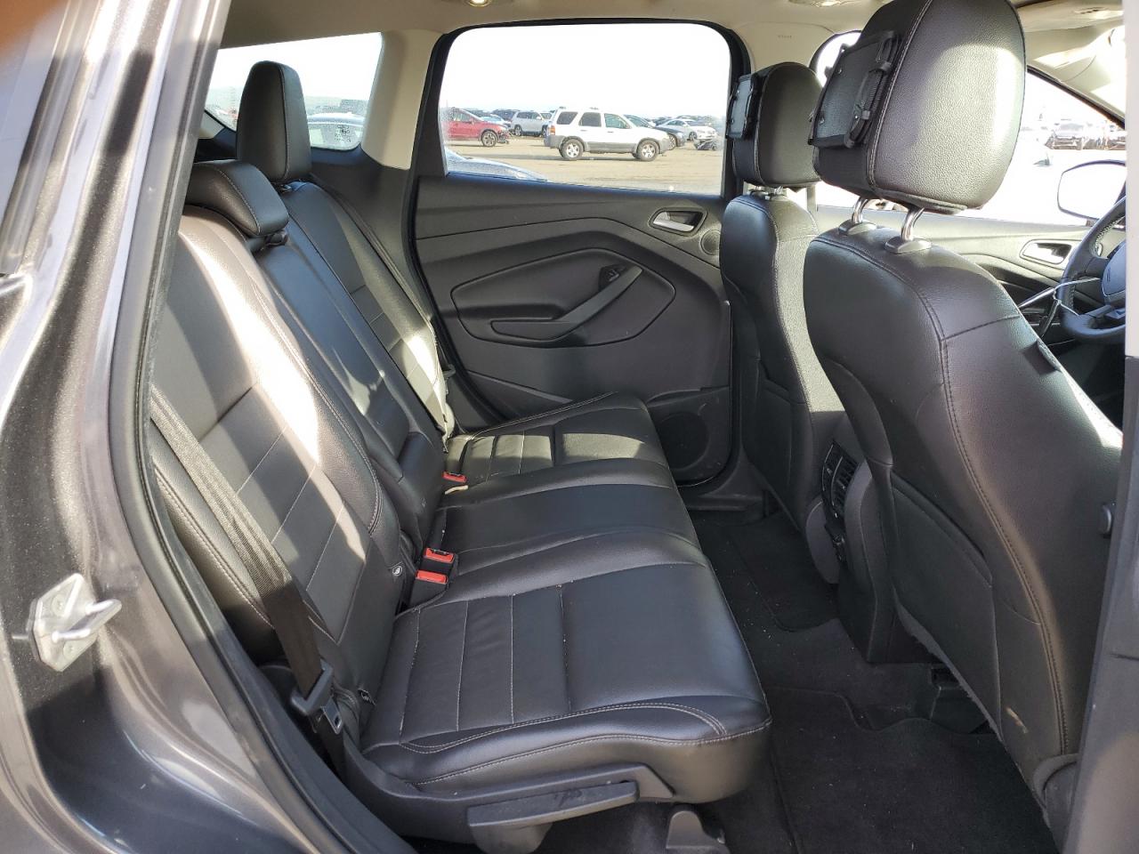 2014 Ford Escape - Image 11