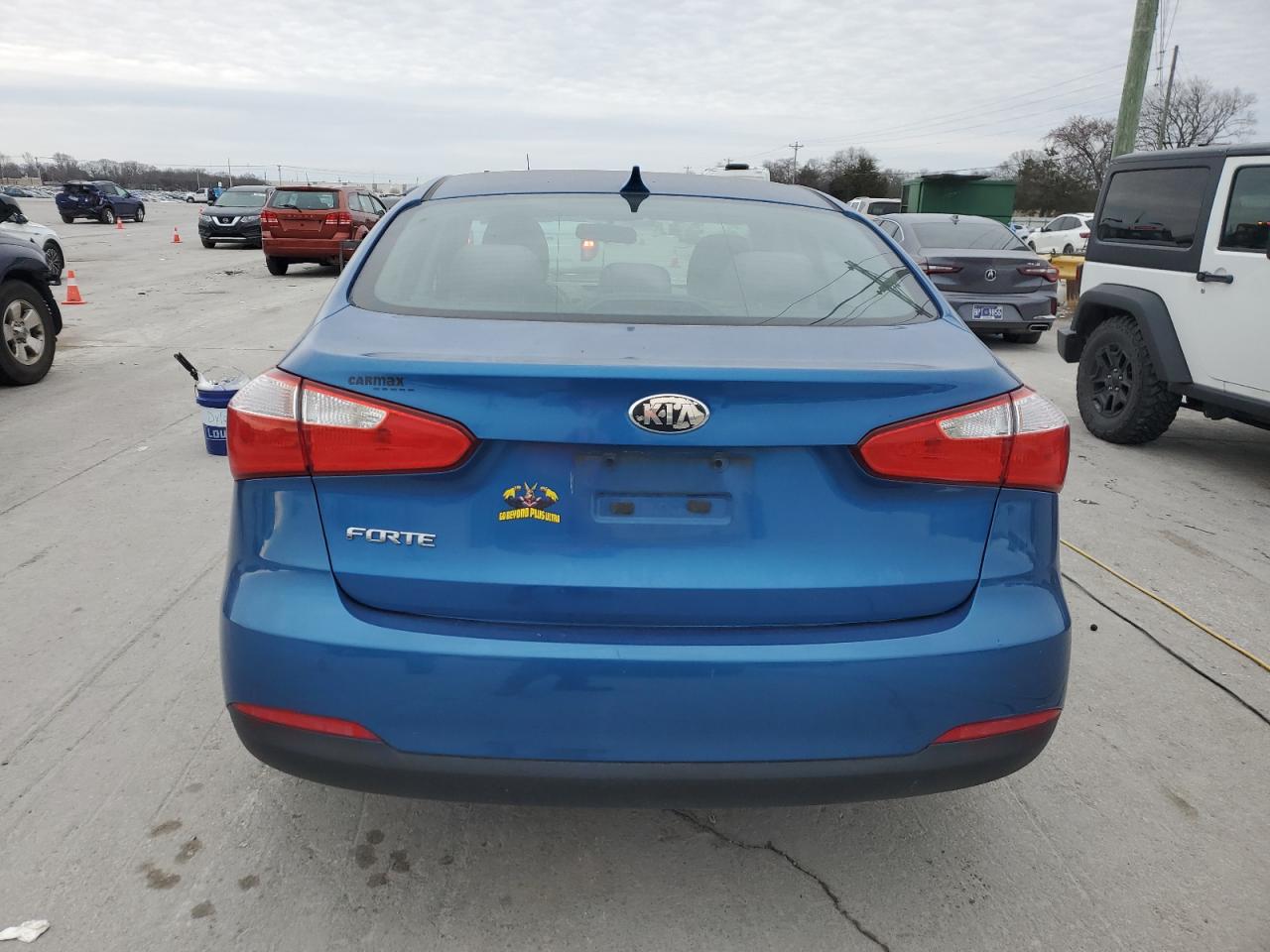 2014 Kia Forte - Image 6