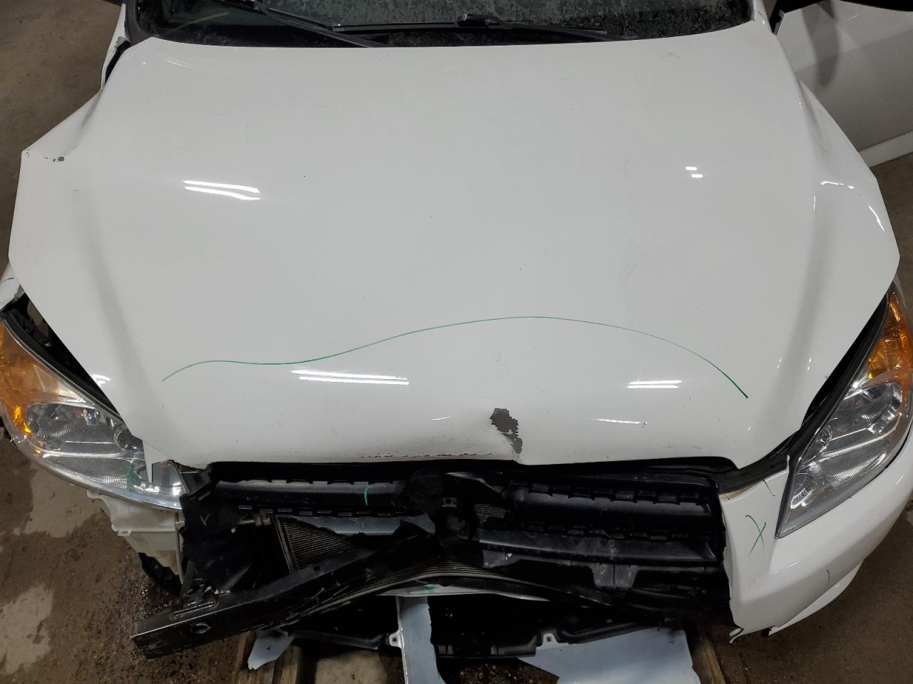 2012 Toyota RAV 4 - Image 13