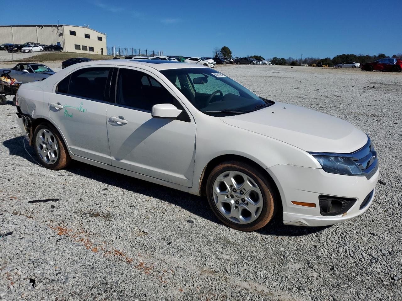 2010 Ford Fusion - Image 4
