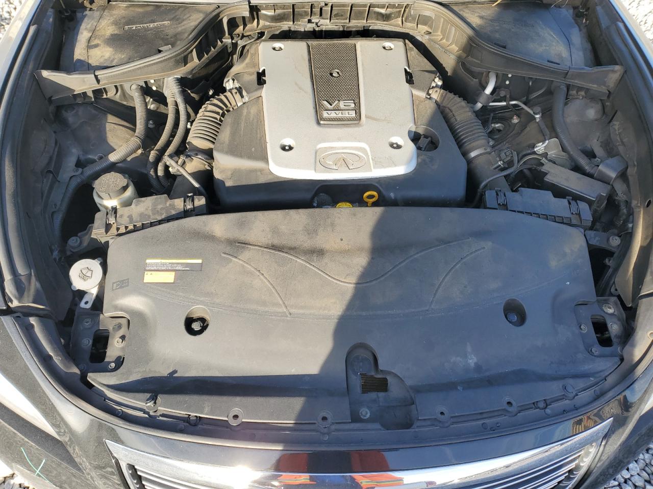 2013 Infiniti M - Image 11