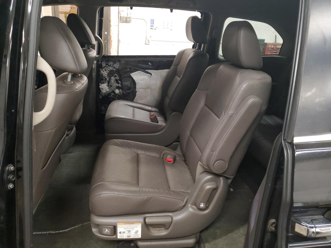 2016 Honda Odyssey - Image 11