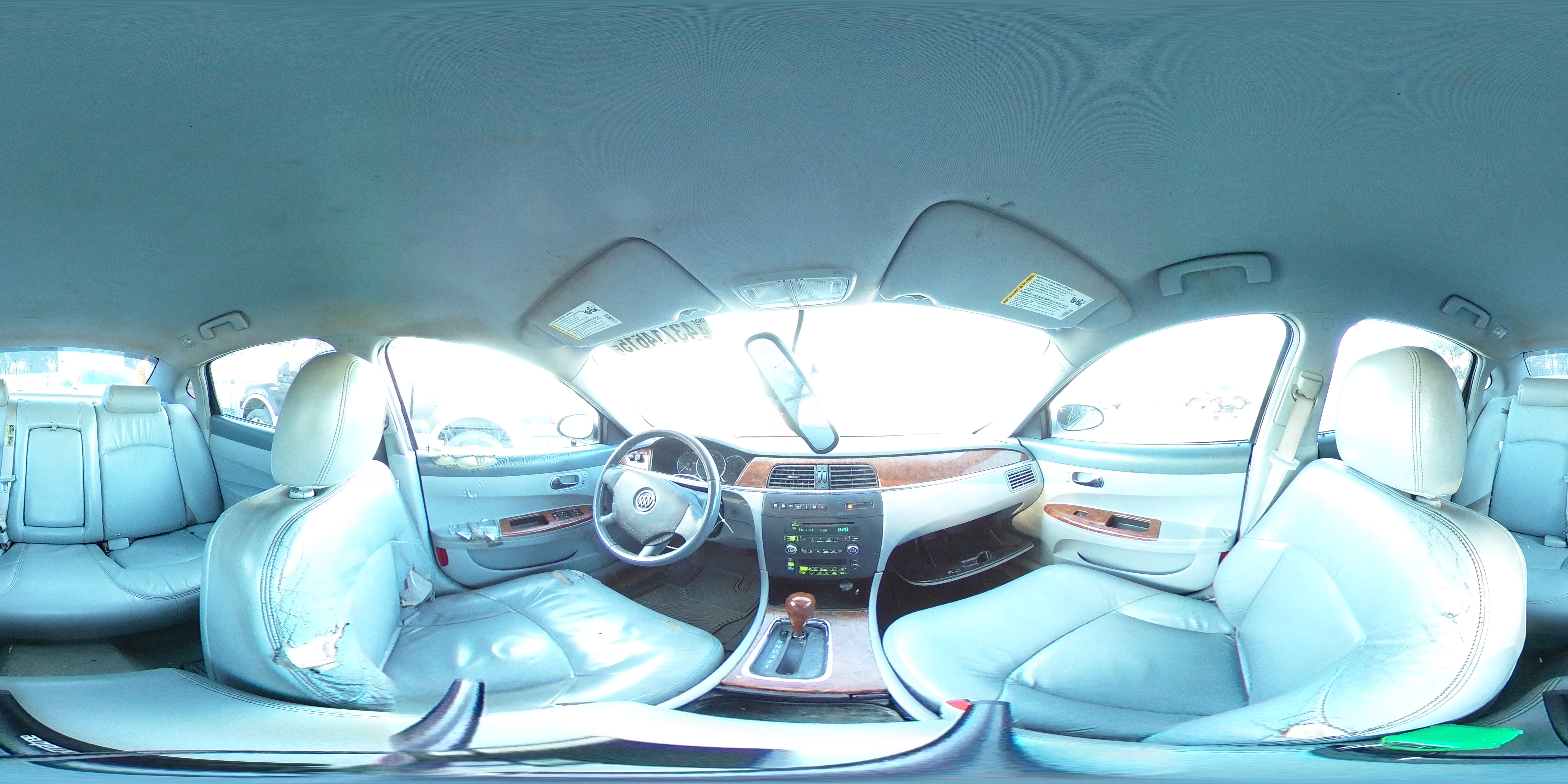 2005 Buick LaCrosse - Image 12