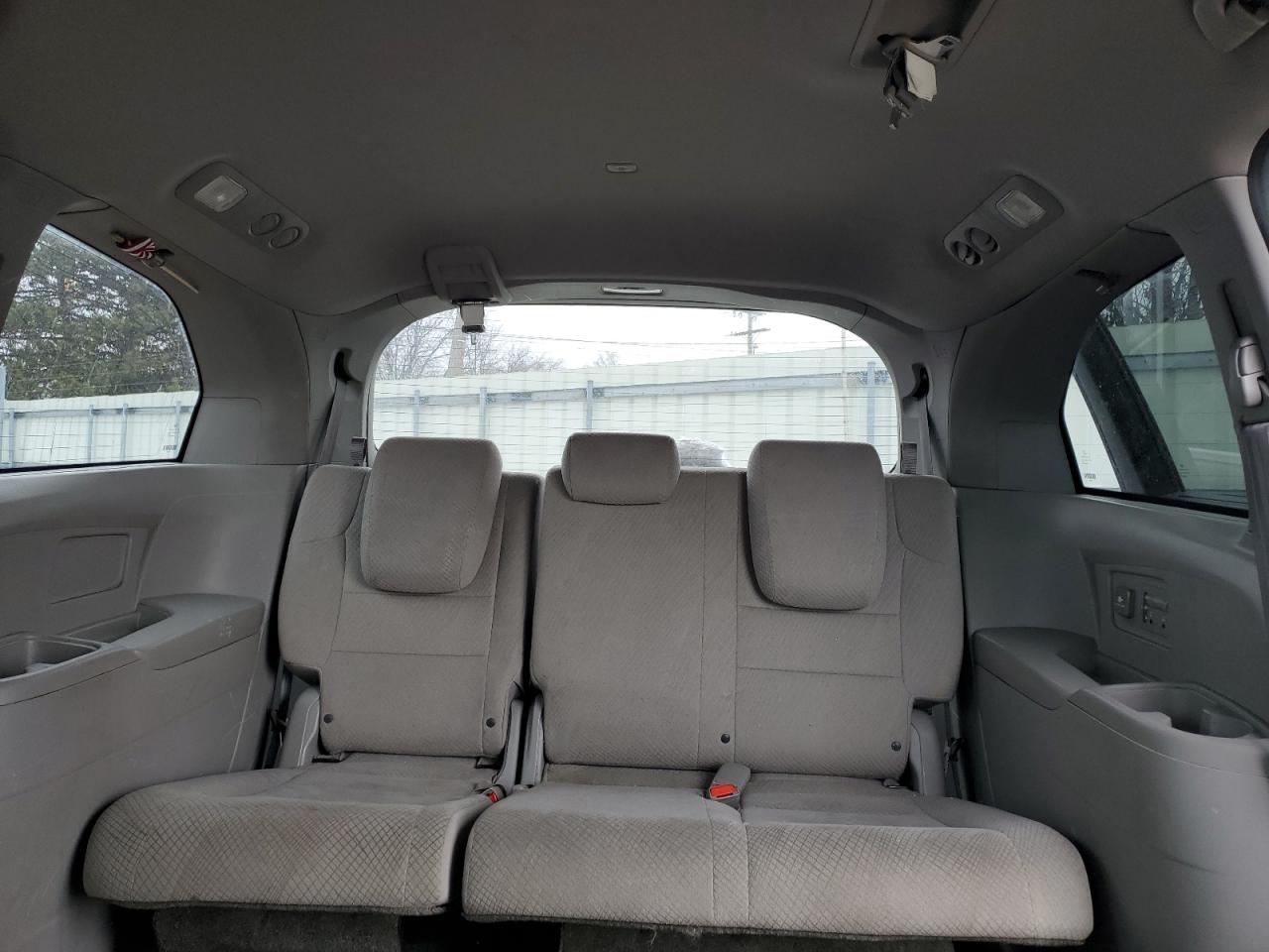 2016 Honda Odyssey - Image 10