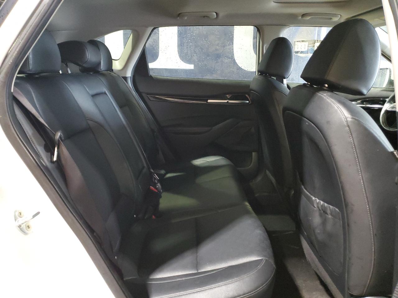 2021 Kia Seltos - Image 11