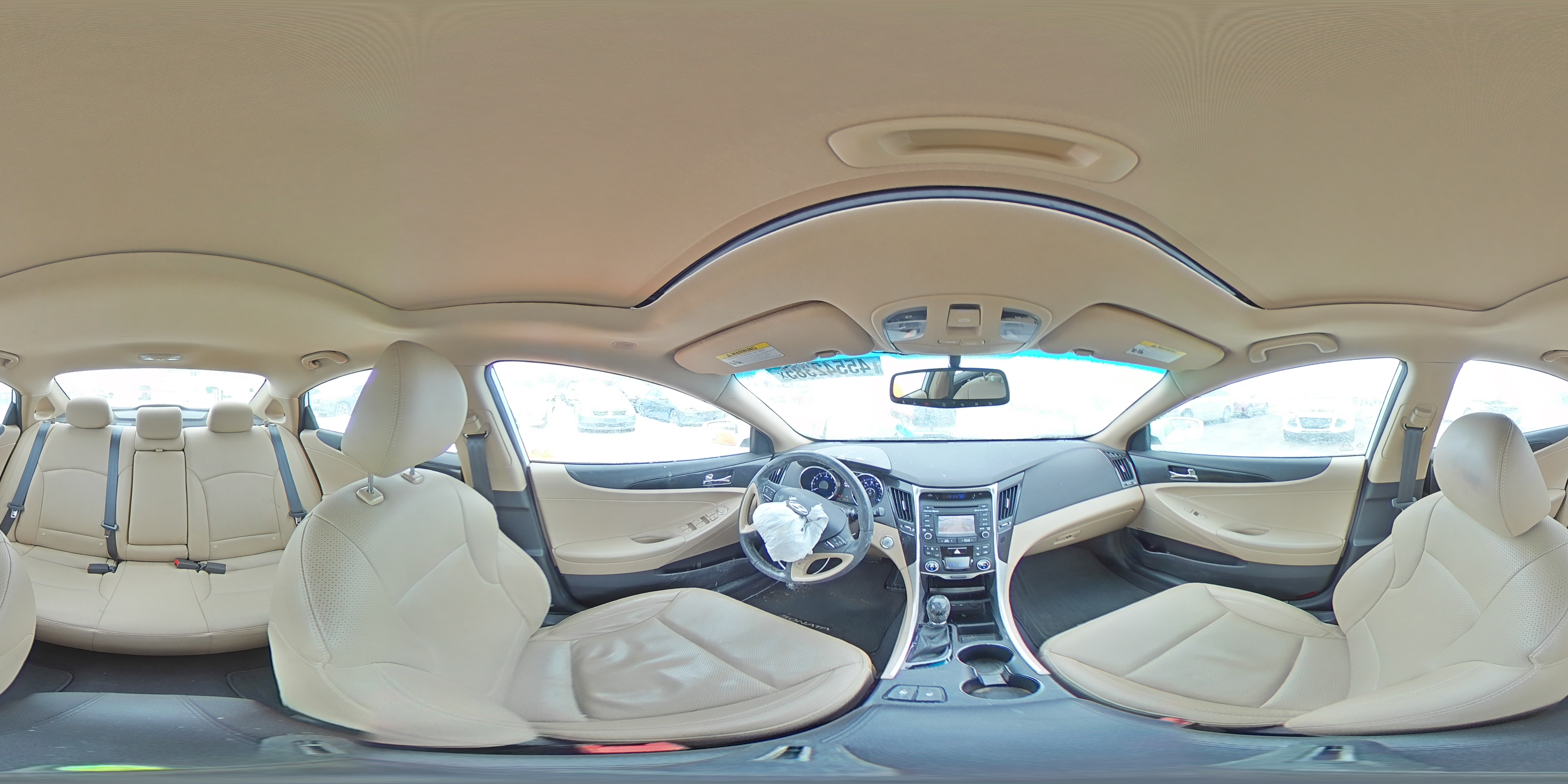 2014 Hyundai Sonata - Image 13