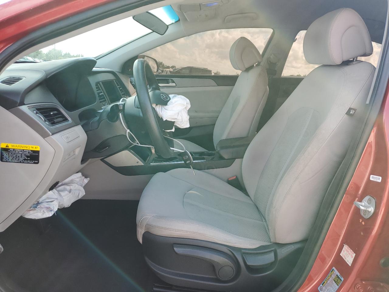 2017 Hyundai Sonata - Image 7