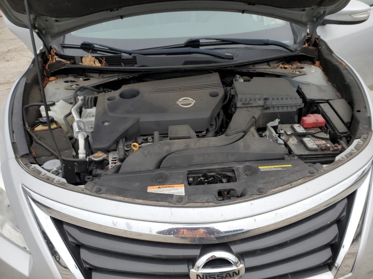2015 Nissan Altima - Image 12