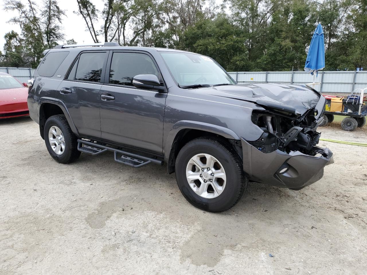 2020 Toyota 4Runner - Image 4