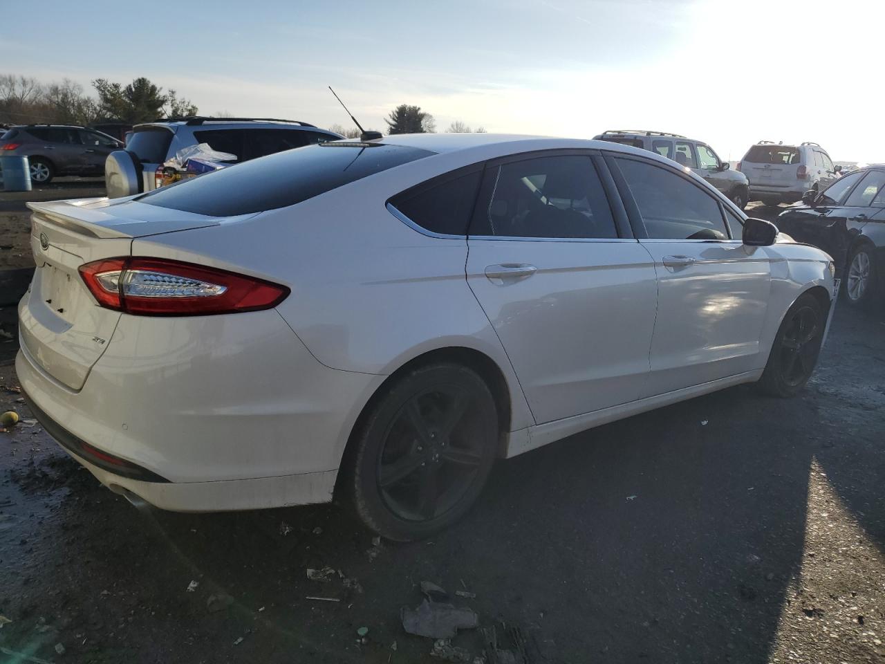 2016 Ford Fusion - Image 3