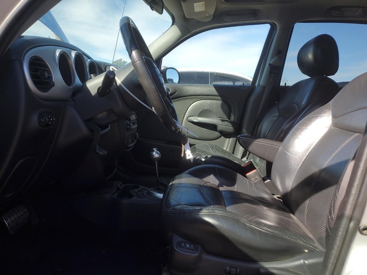 2003 Chrysler PT Cruiser - Image 7