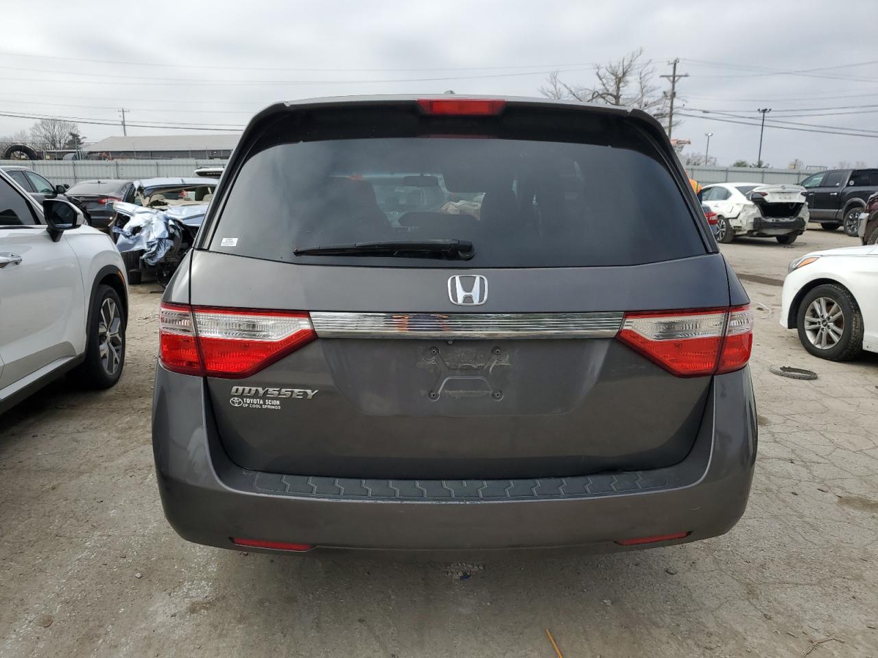 2011 Honda Odyssey - Image 6
