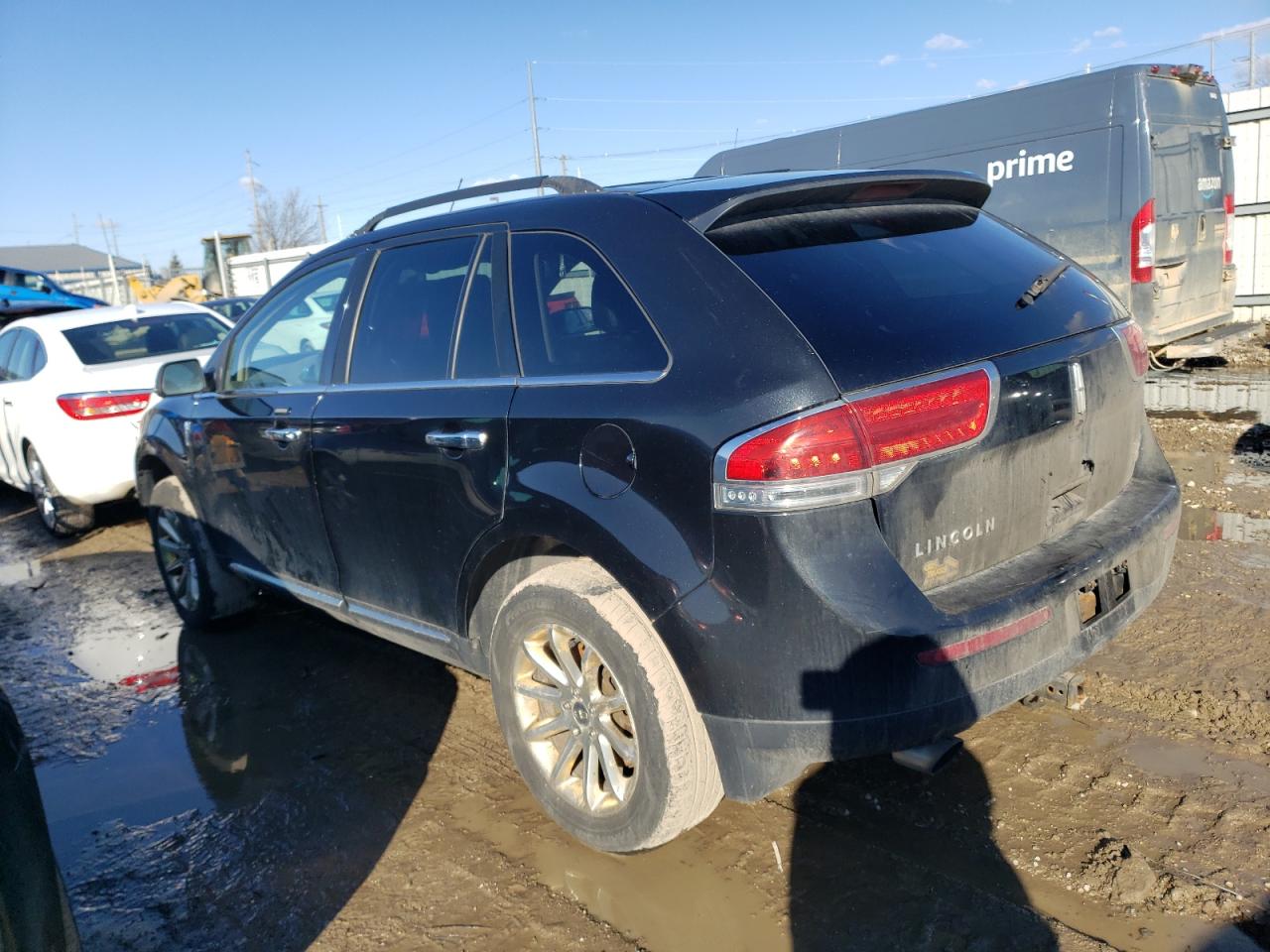 2013 Lincoln MKX - Image 2
