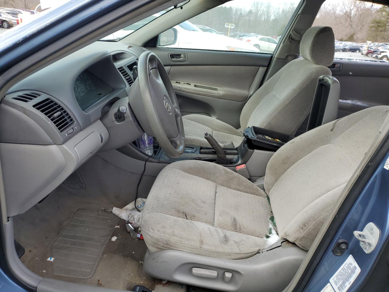 2002 Toyota Camry Le VIN: 4T1BE32KX2U604897 Lot: 42376945