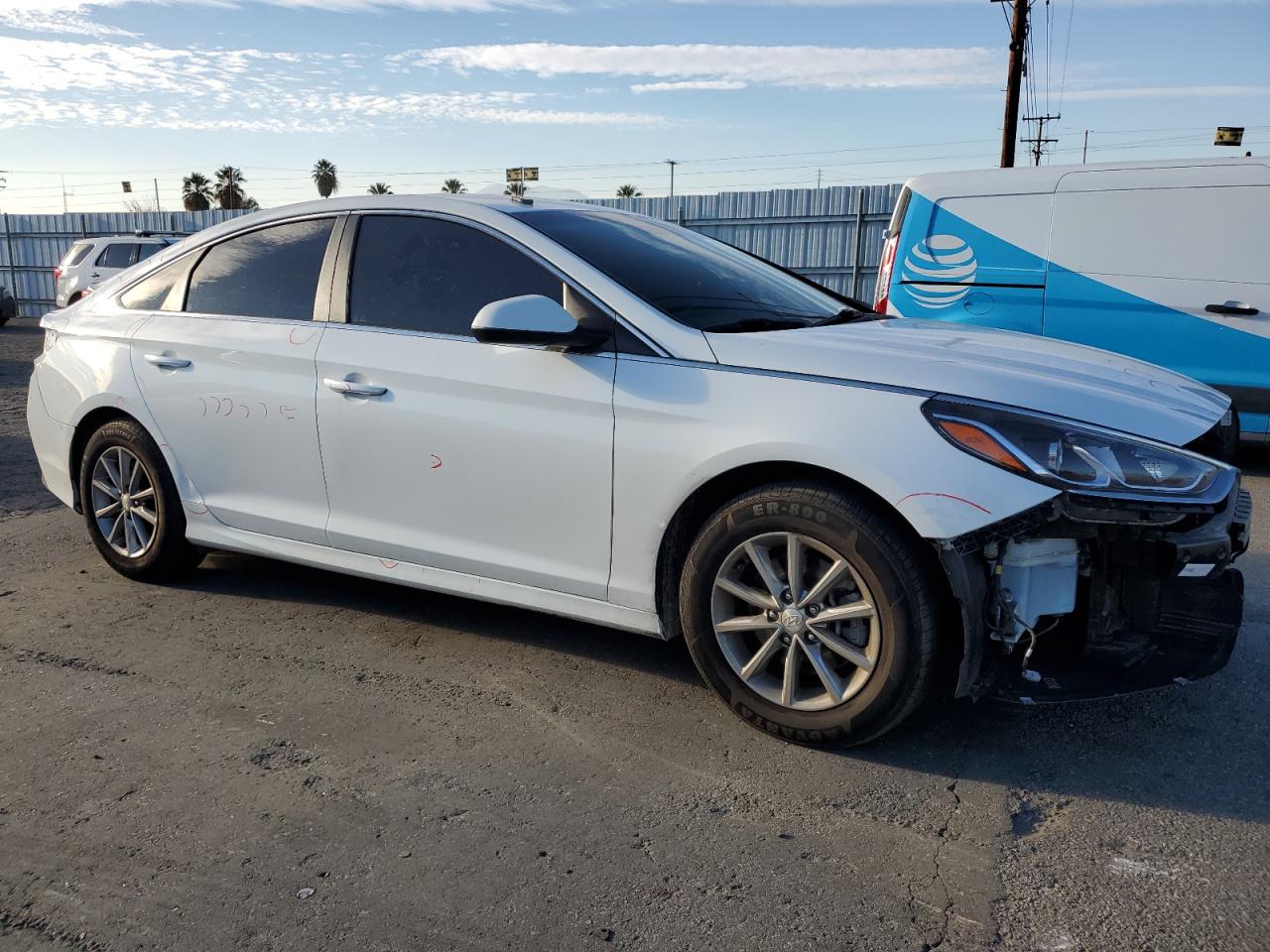 2018 Hyundai Sonata - Image 4
