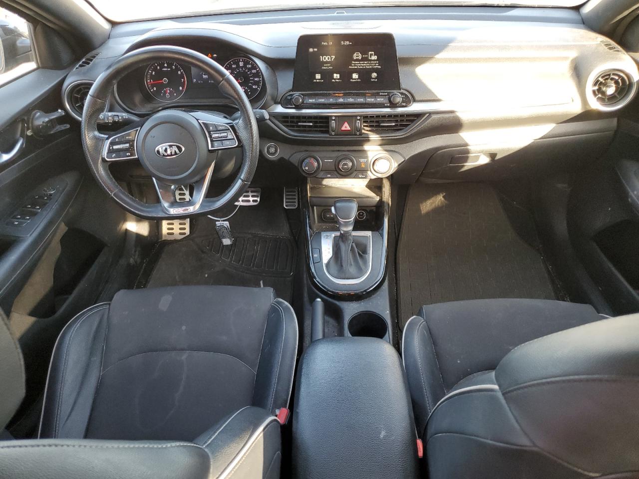 2021 Kia Forte - Image 8