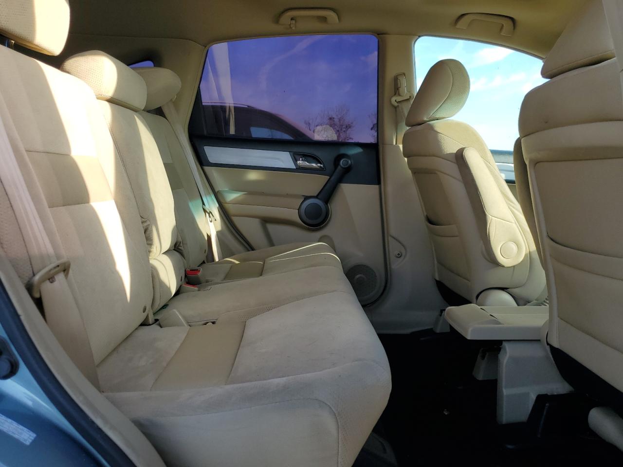 2010 Honda CR-V - Image 11