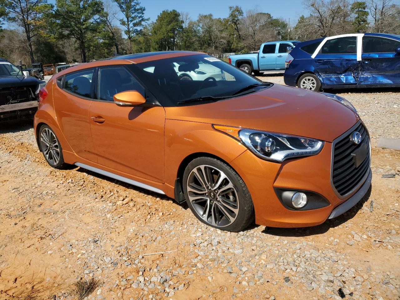 2016 Hyundai Veloster - Image 4