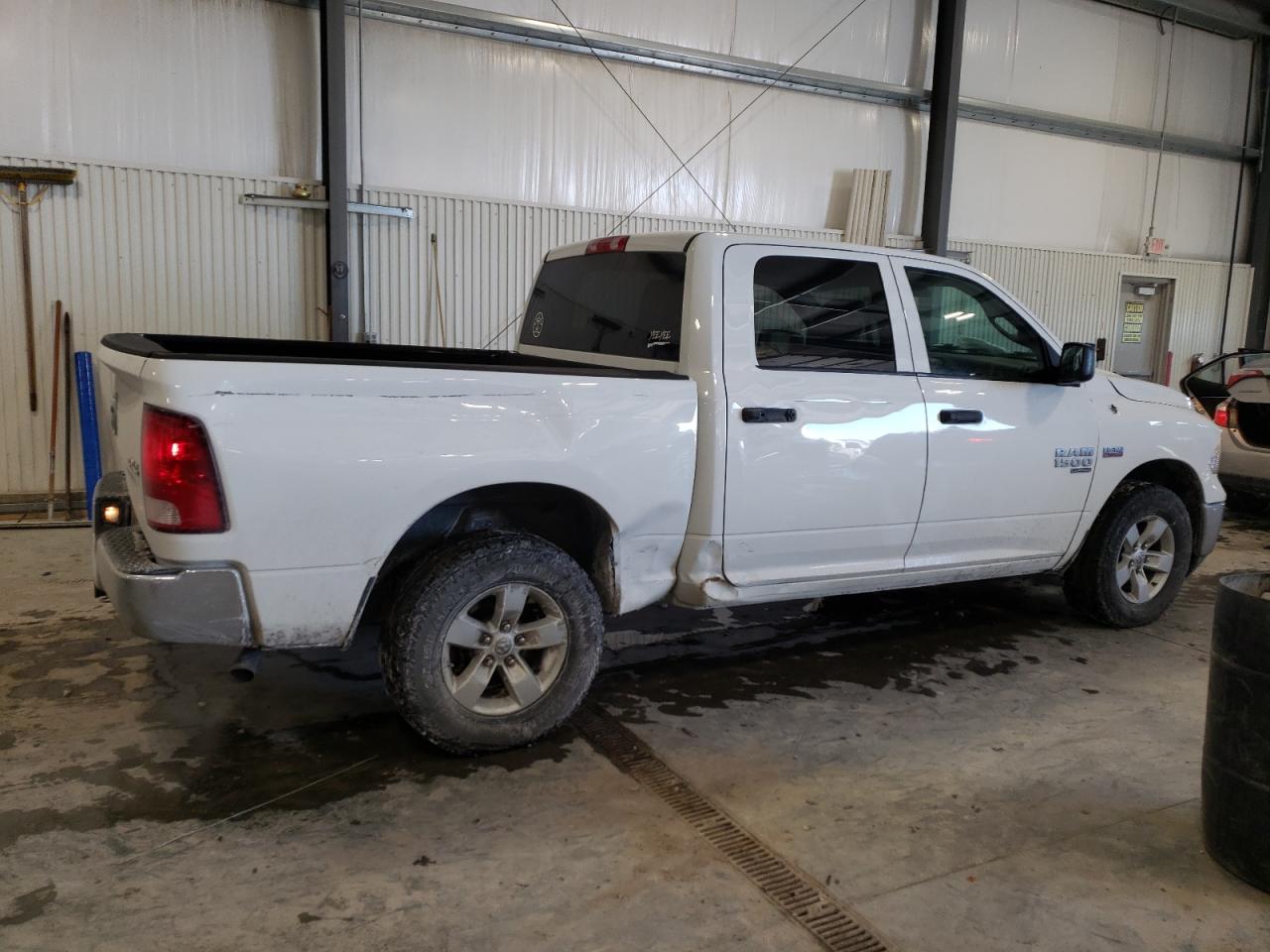 2019 RAM 1500 - Image 3