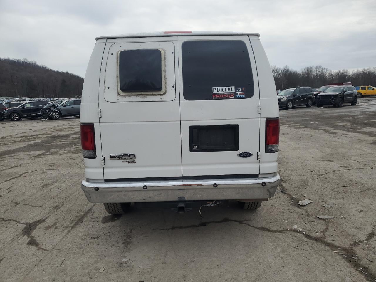 2008 Ford Econoline - Image 6