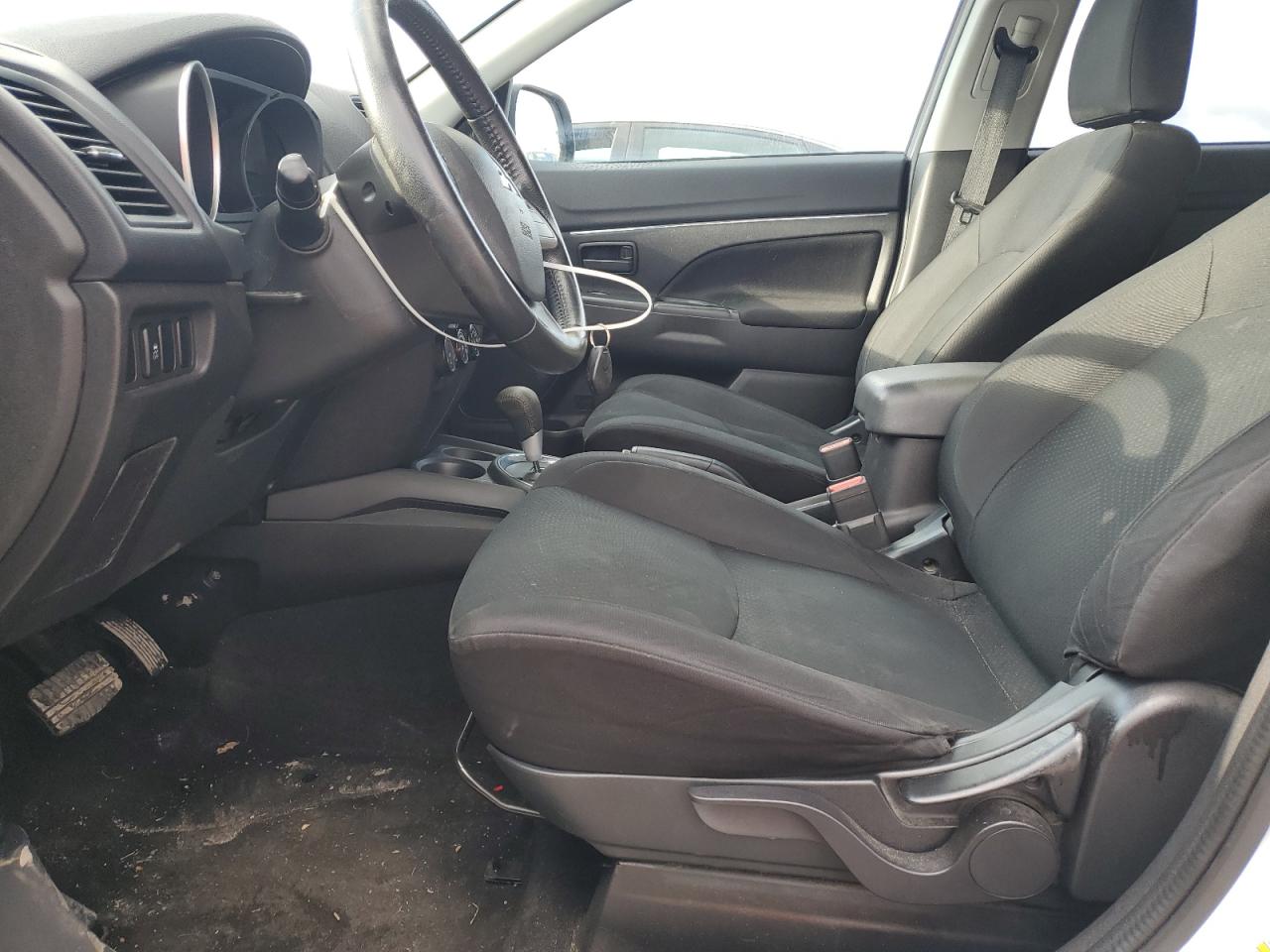 2015 Mitsubishi Outlander Sport Es VIN: 4A4AR3AU2FE062453 Lot: 47220175