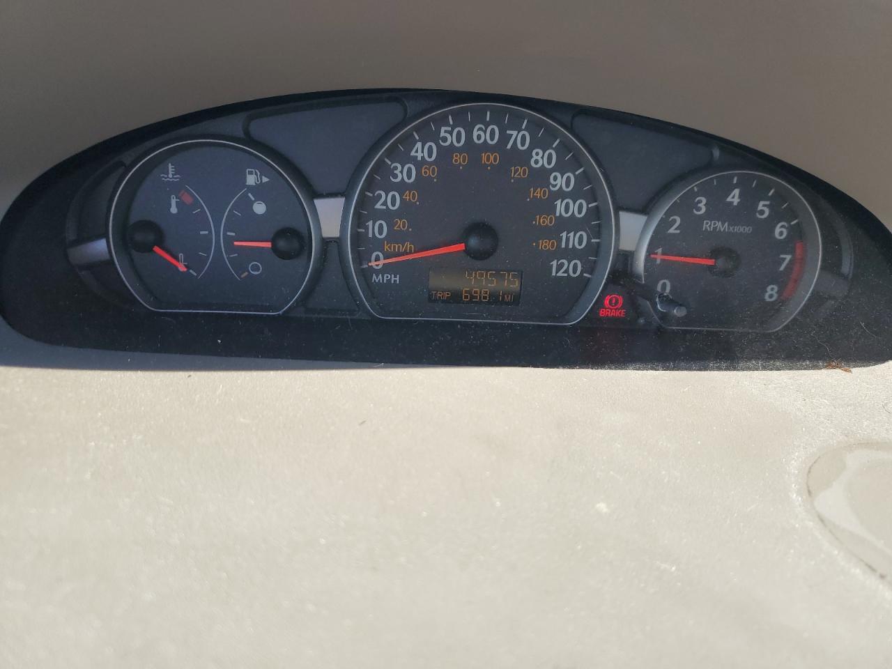 2004 Saturn ION - Image 9