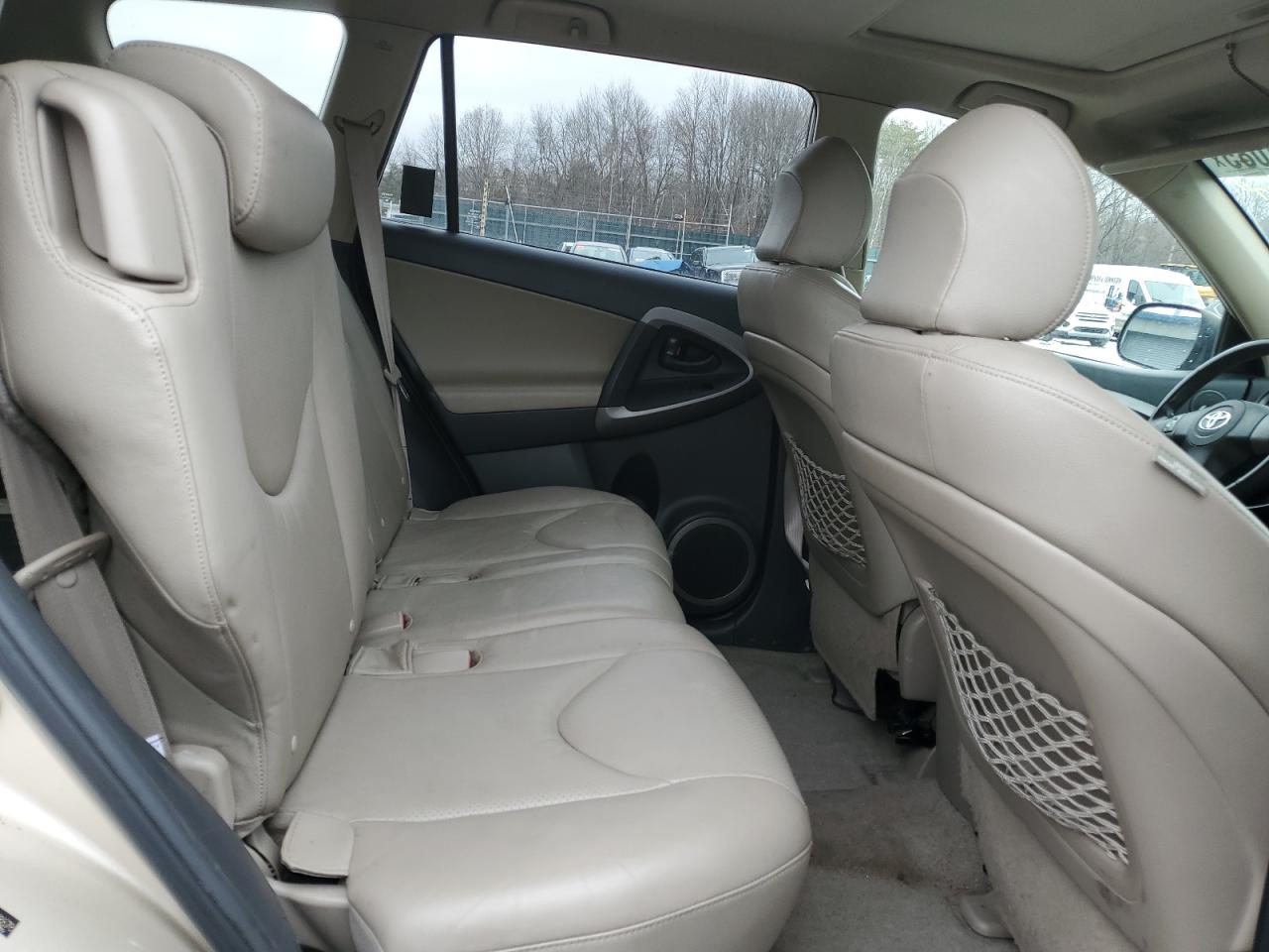 2006 Toyota RAV 4 - Image 11