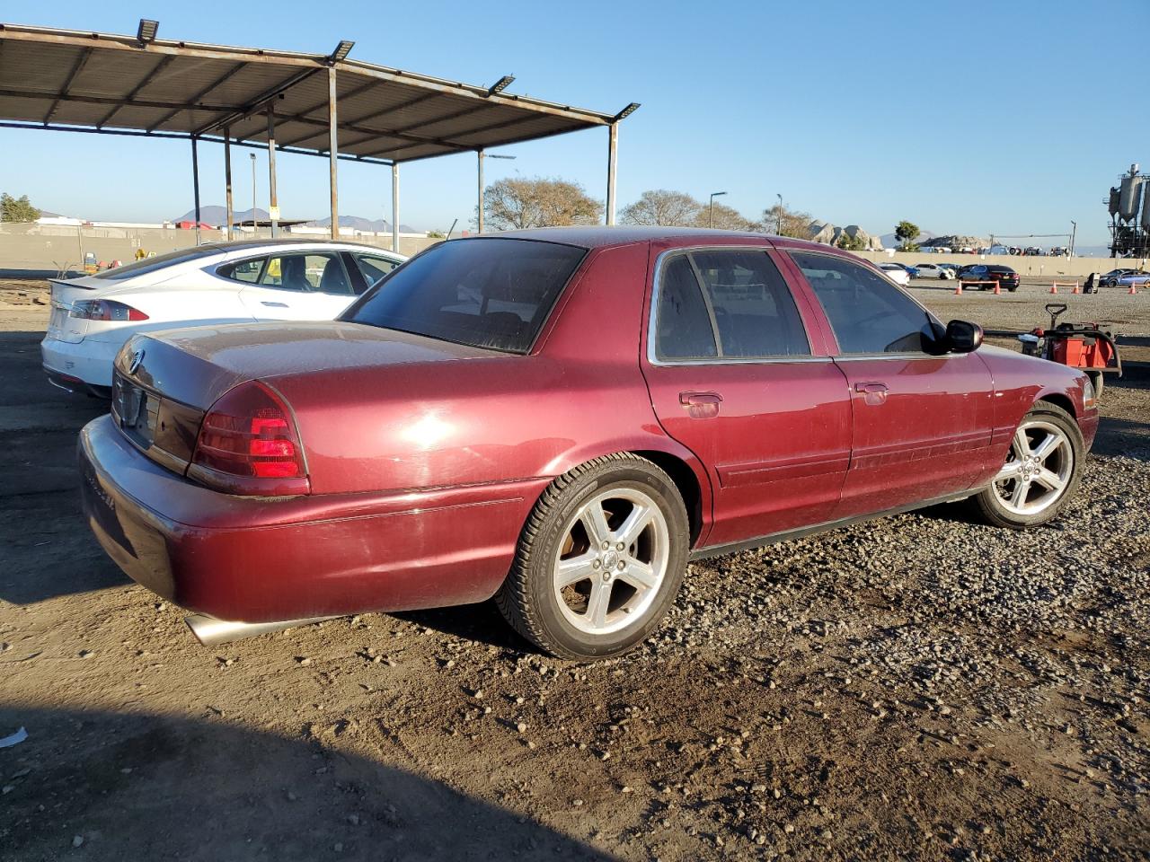 2004 Mercury Marauder - Image 3