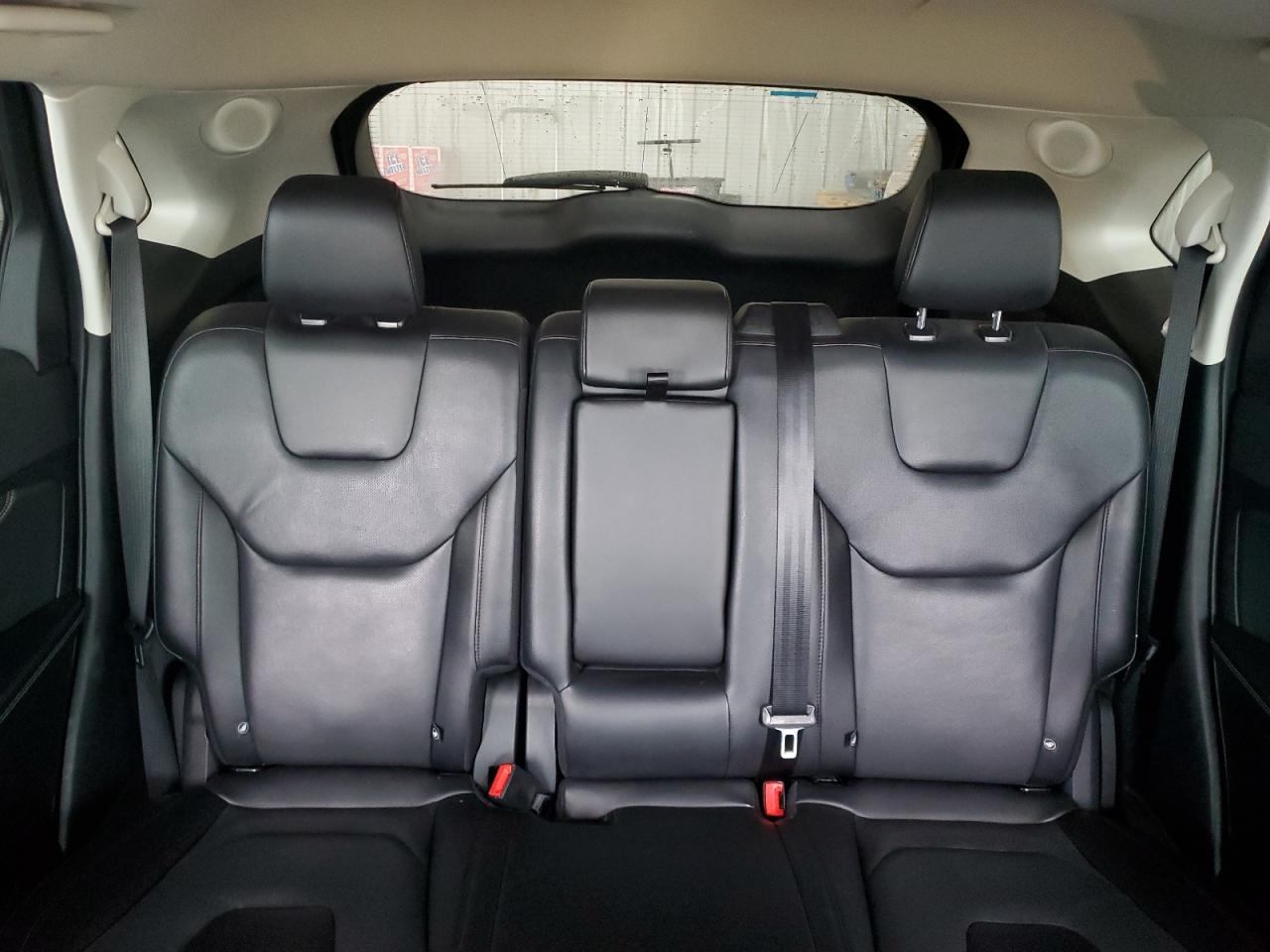 2022 Ford Edge - Image 10